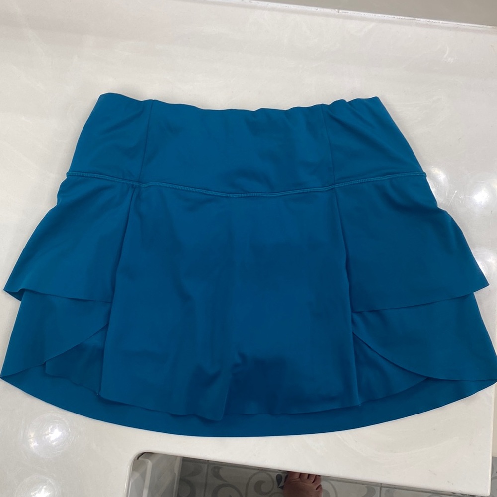 Teal Athleta tennis skirt